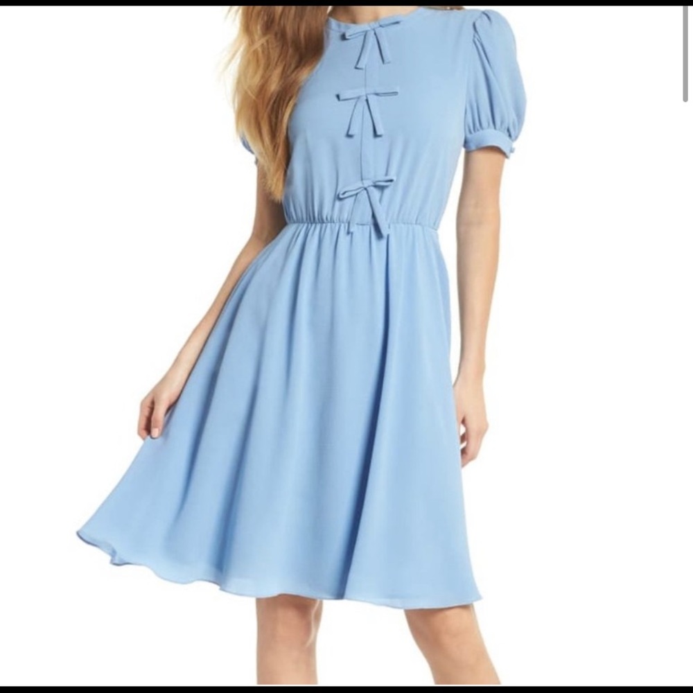 NWT Gal Meets Glam Dress/Check photos for damage